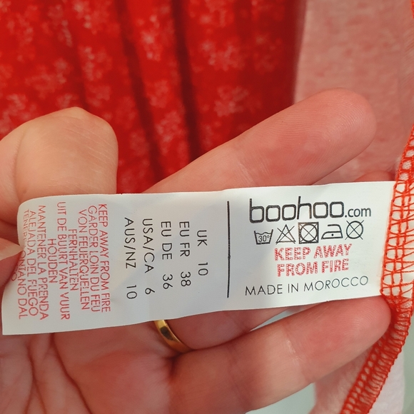 Boohoo size 8 red floral drop hem maxi skirt - Picture 9 of 9